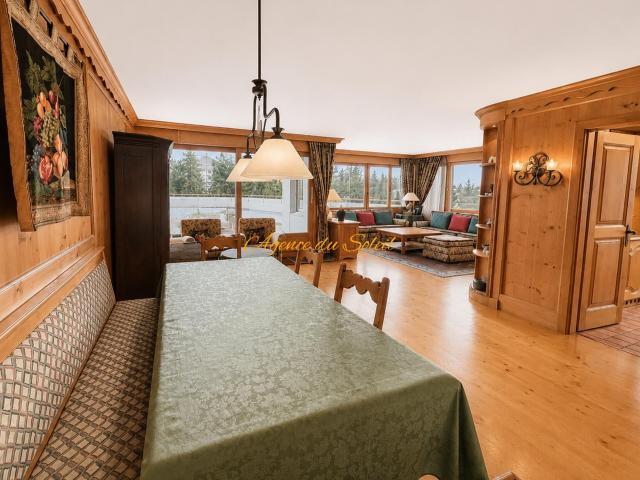 Apartment with 5.5 rooms on sale in Crans Montana 190 m² | dreamo. Ch