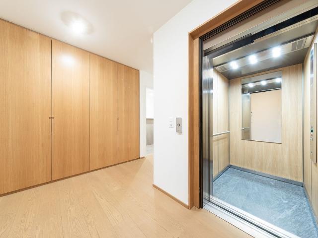 Apartment with 5.5 rooms on sale in Lutry Ref ZYN2 2O2K 48 | dreamo. Ch