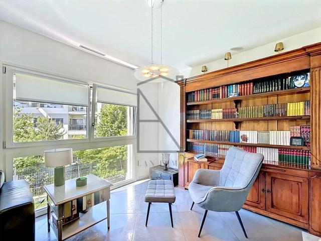 Apartment with 5.5 rooms on sale in Saint Sulpice 172 m² | dreamo. Ch