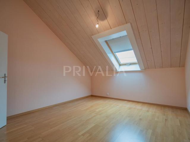 Apartment with 6 rooms for rent in Bernex 206 m² | dreamo. Ch