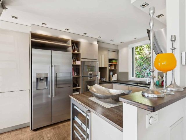 Apartment with 6.5 rooms on sale in Chardonne 290 m² | dreamo. Ch