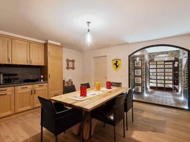Apartment with 6.5 rooms on sale in Chardonne 290 m² | dreamo. Ch