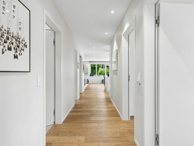Apartment with 6.5 rooms on sale in Kilchberg ZH 225 m² | dreamo. Ch