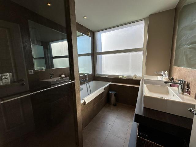 Apartment with 7 rooms for rent in Genève 150 m² | dreamo. Ch