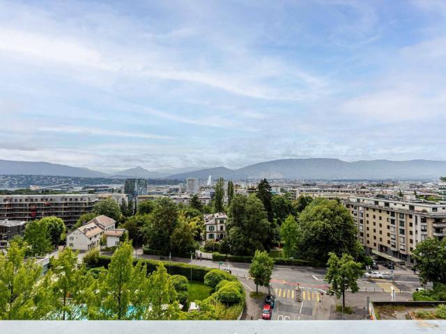 Apartment with 8 rooms for rent in Genève 250 m² | dreamo. Ch