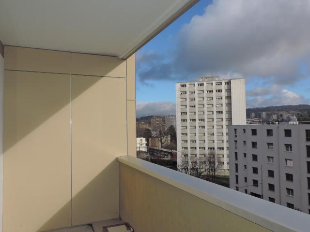 Apartment with 2 rooms for rent in La Chaux de Fonds 50 m² | dreamo. Ch