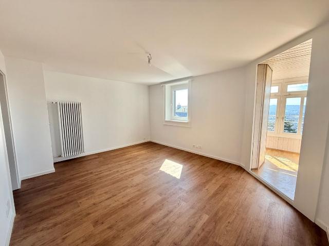 Apartment with 2.5 rooms for rent in Biel/Bienne 61 m² | dreamo. Ch