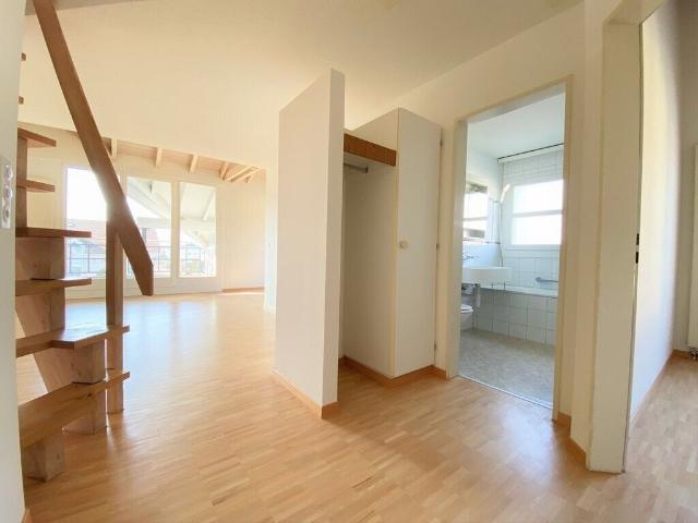 Apartment with 2.5 rooms for rent in Riedholz 87 m² | dreamo. Ch
