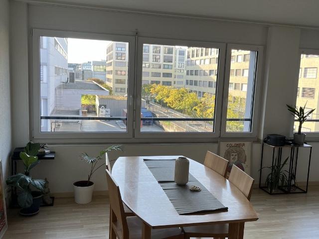 Apartment with 2.5 rooms for rent in Zürich 70 m² | dreamo. Ch