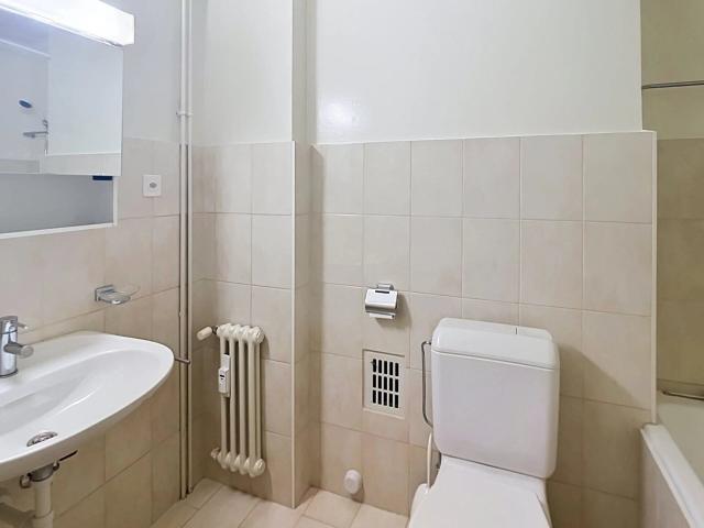 Apartment with 2.5 rooms on sale in Lausanne 53 m² | dreamo. Ch