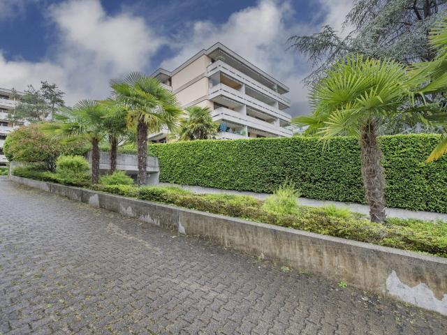 Apartment with 2.5 rooms on sale in Montreux 60 m² | dreamo. Ch