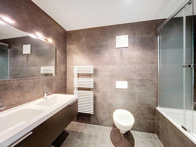 Apartment with 2.5 rooms on sale in Montreux 90 m² | dreamo. Ch