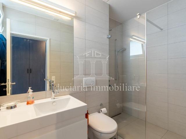 Apartment with 2.5 rooms on sale in Orselina 75 m² | dreamo. Ch