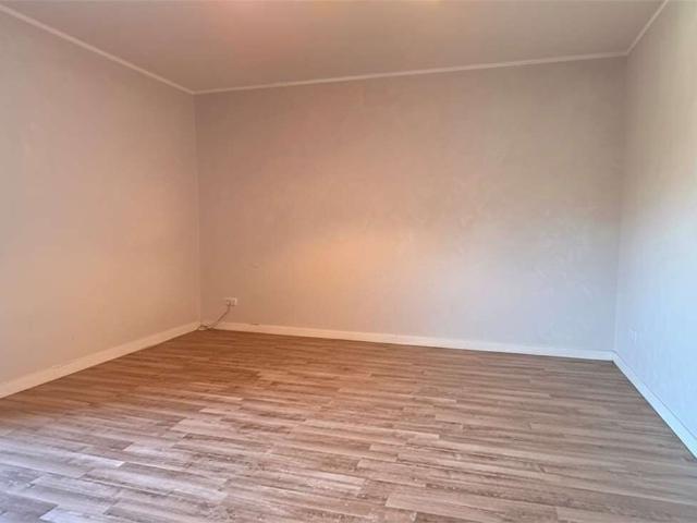 Apartment with 3 rooms on sale in Paradiso 90 m² | dreamo. Ch