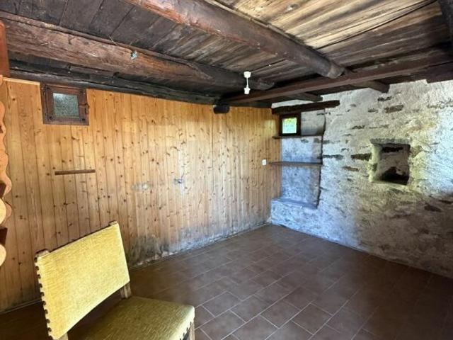 Apartment with 3.5 rooms for rent in Contra | dreamo. Ch