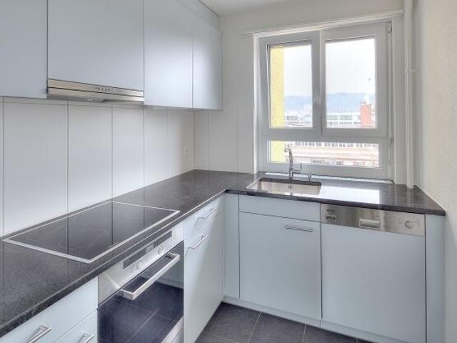 Apartment with 3.5 rooms for rent in Spreitenbach 77 m² | dreamo. Ch