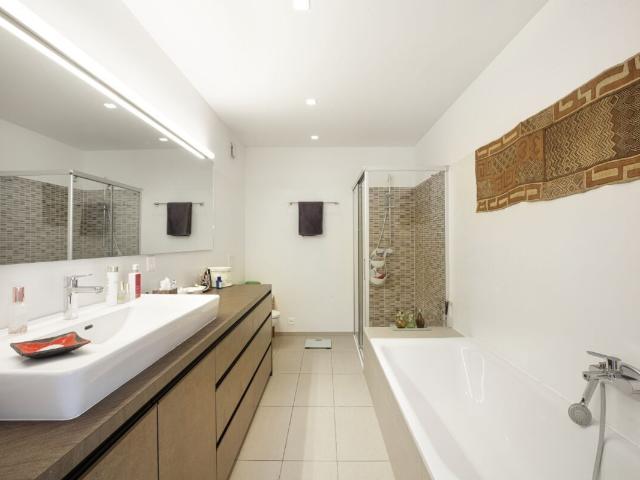 Apartment with 3.5 rooms on sale in Cadempino 94 m² | dreamo. Ch
