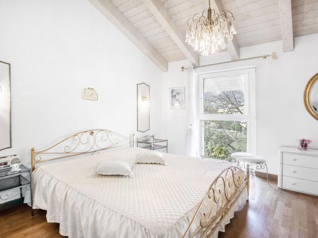 Apartment with 3.5 rooms on sale in Cadro 115 m² | dreamo. Ch