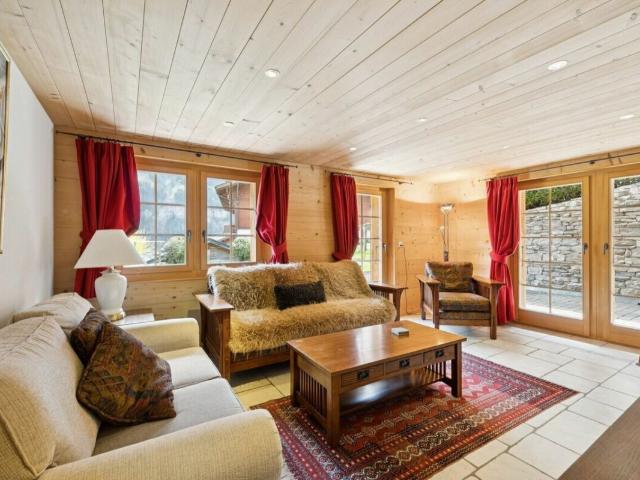 Apartment with 3.5 rooms on sale in Champéry 90 m² | dreamo. Ch