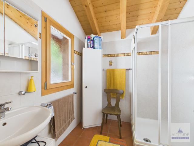 Apartment with 3.5 rooms on sale in Crans VS 120 m² | dreamo. Ch