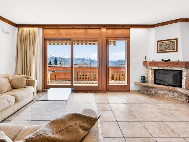 Apartment with 3.5 rooms on sale in Crans Montana 106 m² | dreamo. Ch