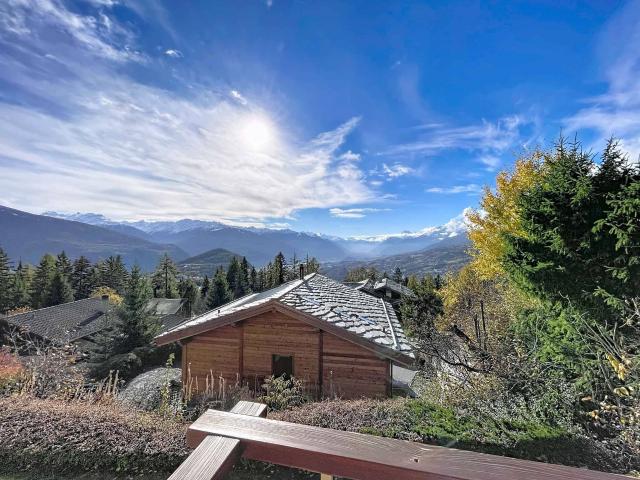 Apartment with 3.5 rooms on sale in Crans Montana 68 m² | dreamo. Ch