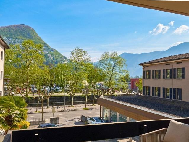 Apartment with 3.5 rooms on sale in Lugano 91 m² | dreamo. Ch