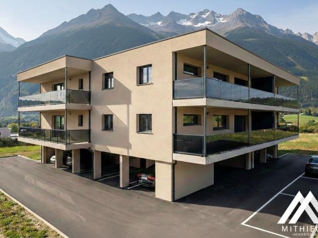 Apartment with 3.5 rooms on sale in Saxon 101 m² | dreamo. Ch