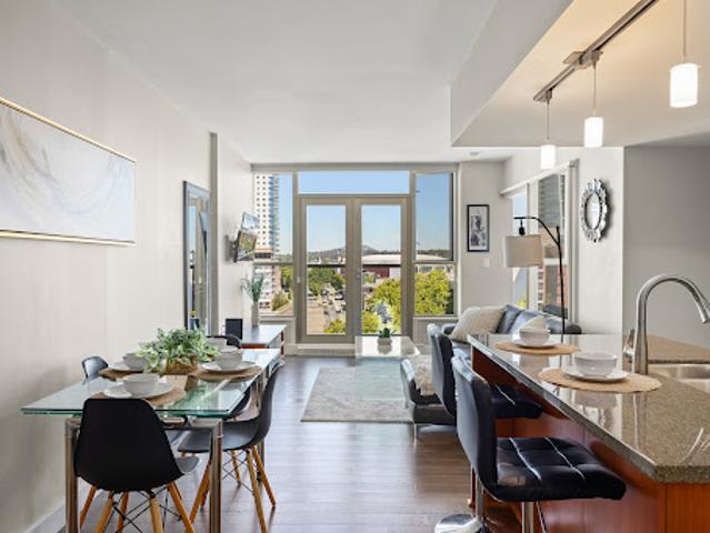 Apartment with terrace