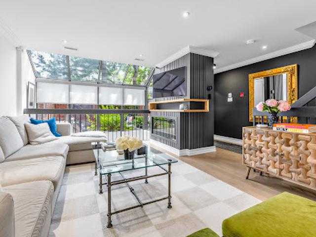 Apartment with terrace