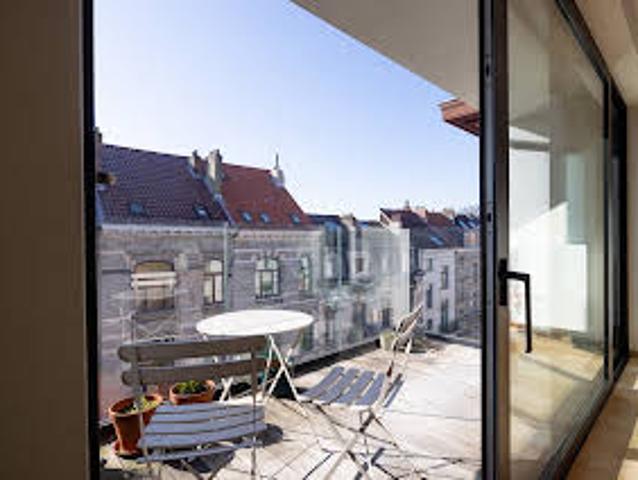 Apartment with Terrace
