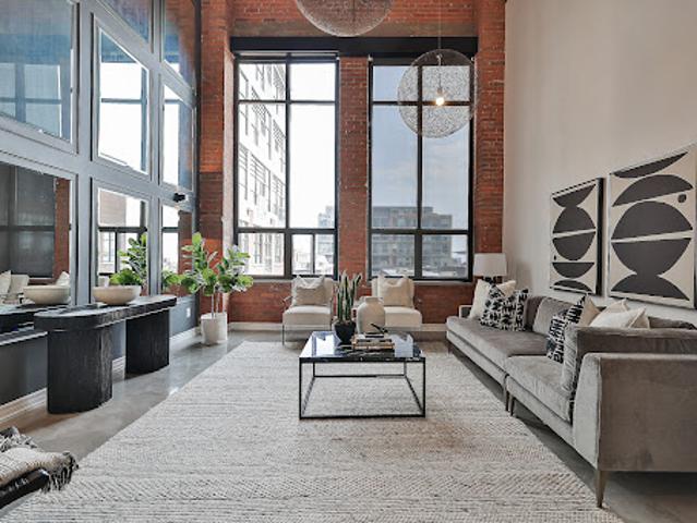 Apartment with terrace