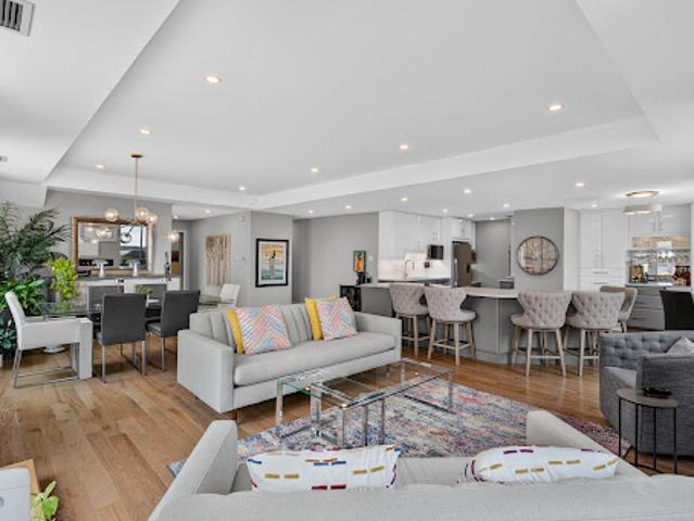 Apartment with terrace