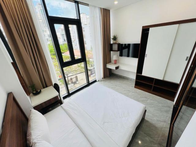 APARTMENT WITH POOL & GYM LE QUANG DAO ST