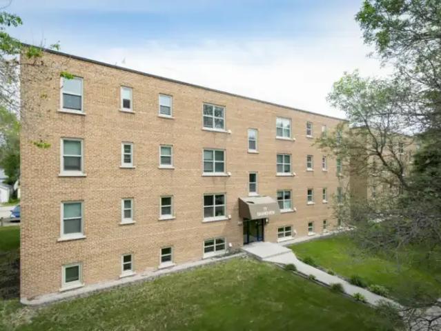 Apartment Winnipeg MB 104597383
