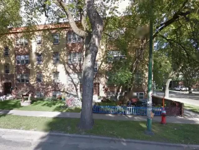 Apartment Winnipeg MB 104863177