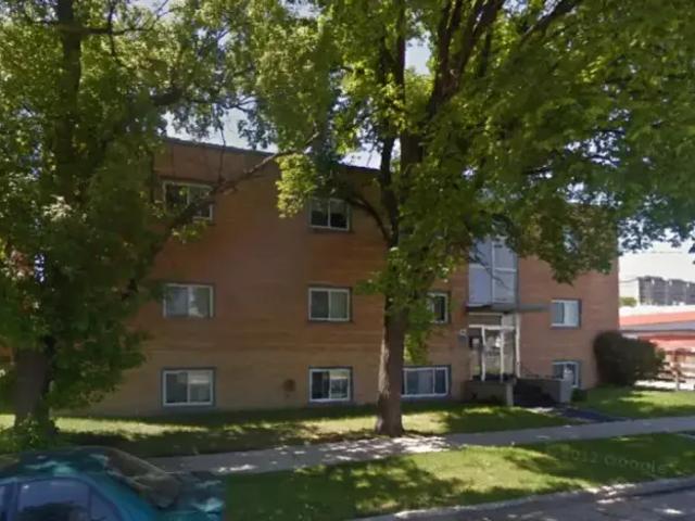 Apartment Winnipeg MB 102657807