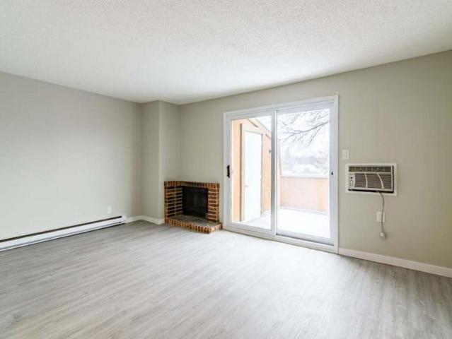 Apartment Winnipeg MB LS65652936