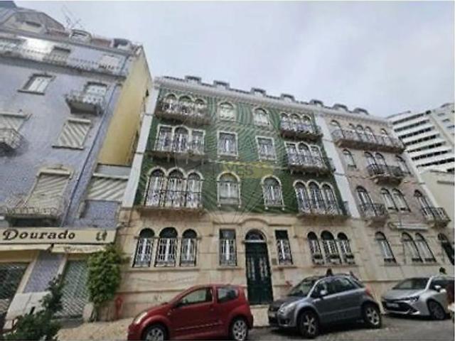 Apartment T1 in Santo António, Lisboa
