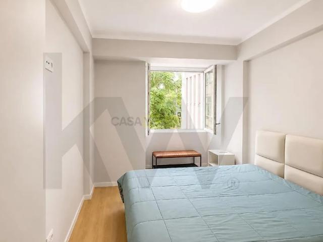 Apartment T2 in Campo de Ourique, Lisboa