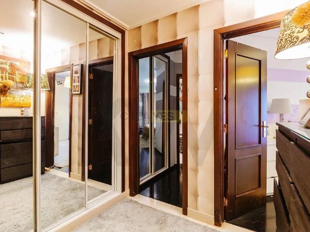 Apartment T2 in Carnide, Lisboa