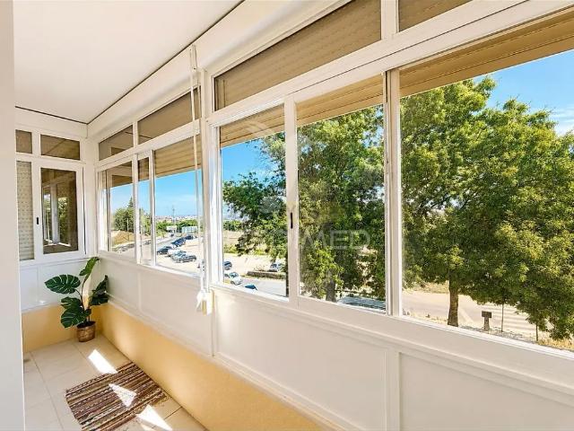 Apartment T2 in Almada, Cova da Piedade, Pragal e Cacilhas, Almada