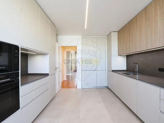 Apartment T2 in Arroios, Lisboa