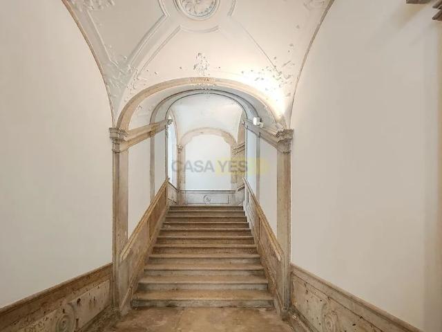 Apartment T2 in Estrela, Lisboa
