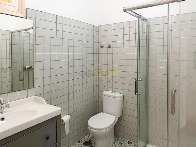 Apartment T2 in Santo António, Lisboa