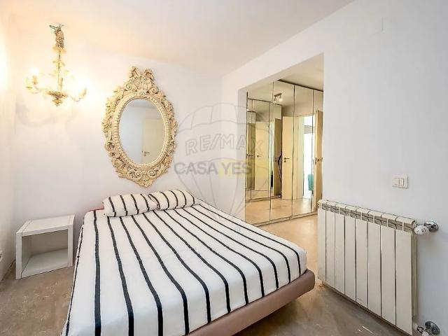 Apartment T2 in Santo António, Lisboa