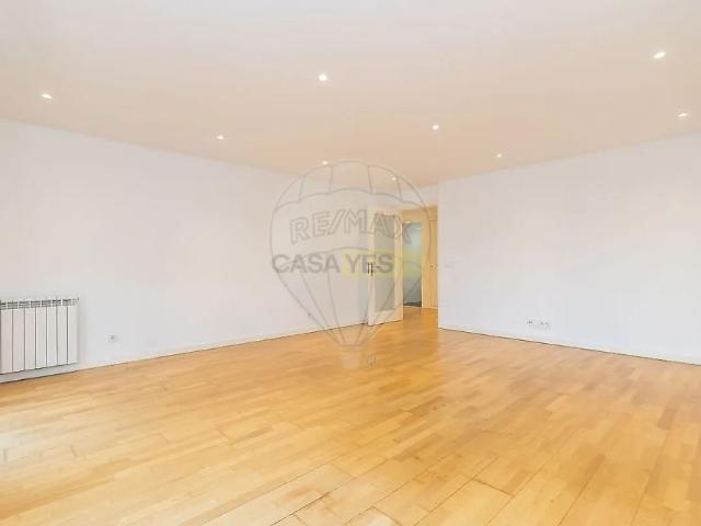 Apartment T2 in Parque das Nações, Lisboa