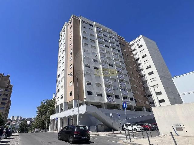 Apartment T2 in Parque das Nações, Lisboa