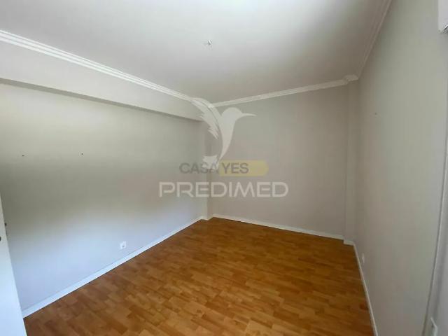 Apartment T3 in Carregado e Cadafais, Alenquer