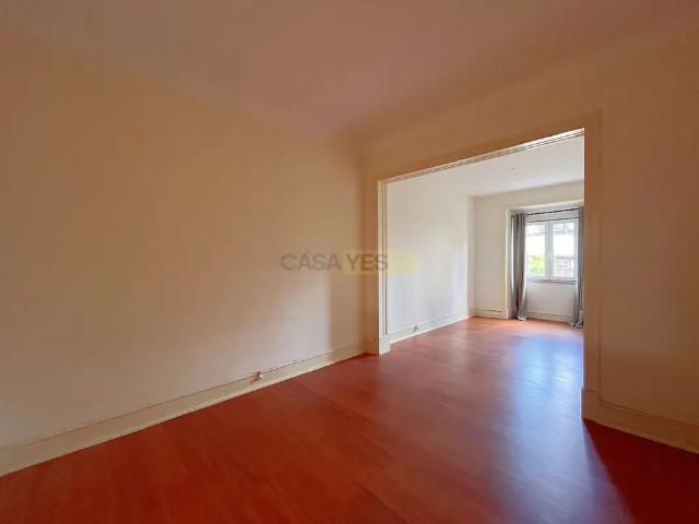 Apartment T3 in Arroios, Lisboa